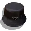 2020 Vendu Designers Casquettes Chapeaux Hommes Seau Chapeau Pour Femmes Hommes Baseba Cap Femme Luxurys Bonnets Hiver Casquette Bonnet Hoboo S5687959