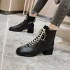 Sıcak Satış-Lady Bot Kadın Ayakkabı Sonbahar Botları Kış Ayakkabı Lüks Tasarımcı Yuvarlak Toe 2020 Kauçuk Moda Orta Buzağı Kaya