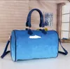 mens duffle bags women Travel bag High capacity hand luggage pu leather handbags large cross body totes Synthetic Soft Zipper size:33x18x20cm Multifunction