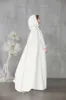 Ivory Hooded CLOAK BRUIDAL MILJAKS CAPES 2021 Winter Halloween Kerst Vloer Lengte Jassen Bruiloft Bruidsmeisjes Wraps