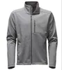 2021 Nya Män Soft Shell Fleece Bionic Jackor Outdoor Sports Casual Windproof Ski Vandring Coats Mens Winter Jackets Ytterkläder