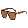 D1006 Lunettes de soleil de mode toswrdpar Lunettes de soleil Lunettes de soleil Designer Hommes Femmes Étuis marron Cadre en métal noir Lentilles foncées de 50 mm pour bea8437804