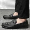 Männer handgefertigte Business Schuhe echte Leder -Männer Slipper an Modeschuhen Männer Moccasins Flats Zapatos de Hombre