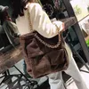 Diseñador- Cadena gruesa Bolso de mano grande Bolso de moda Nueva calidad Bolso de diseñador de lana para mujer Bolso de hombro tejido de alta capacidad Bolso de viaje