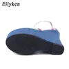 Eilyken 2020 ny designer print denim sandaler romerska sandaler högkvalitativa kilar höga klackar peep-toe plattform skor kvinna LJ200828