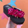 Terlik 6 cm Yüksek Topuk Kadın Yaz 3 Çiçek Kore Yamaç Flip Flop Platformu Sandal Tatil Seyahat Sandalet Kadın Ayakkabı220308