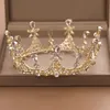 2021 Nowa piękna księżniczka nakrycia głowy Chic Bridal Tiaras Akcesoria Oszałamiające kryształy Perły Ślubne Tiaras i korony 12112