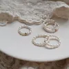 Trouwringen arriveerde natuurlijke witte gierst kralen zoetwater parel elastische touw ring voor vrouwen mode fijne sieraden