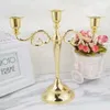 Plata / Oro / Bronce / Negro 3-Brazos Metal Pilar Soporte de velas Candelabros Decoración de la boda Soporte Mariage Decoración del hogar Candelabra LJ201204