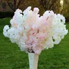 105 cm kryptering Cherry Blossom Branch Artificial Silk Flower 3 Fork Sakura String för bröllop Bakgrund Väggdekoration 10 st