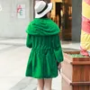 Nerazzurri Vinterfaux päls Kvinnor med stor huva långärmad plus storlekjacka grön lyxpläterad kvinnlig falsk päls ytterkläder 201029