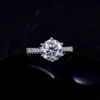 TRANSGEMS 3CT CT FG Kolor oryginalny 14 -krotny biały złoty pierścionek zaręczynowy dla kobiet prezent ślubny z akcentami Panie Pierścień Y200620