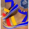 Verano Mujer Sandalias Tobillo Correa Plataforma Cuñas Tacones Slip on Peep Toe Moda Color claro Baech Señoras Zapatos Zapatos De Mujer Q1217