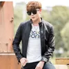 Män PU Faux Leather Jackor Fashion Trend Långärmad Cardigan Zipper Motorcykel Coats Designer Male Autumn Casual Slim OuterWears