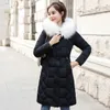 Plus size mulheres inverno longo branco pato para baixo jaqueta estilo coreano slim sólido casaco mulheres com capuz gola de pele grossa parkas 201102