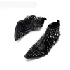 Рок мужские ботинки Western Knight Black Happy Hair Bootle Boots Мужчины с серебряными заклепками Безопасные ботинки Военные шипы мужчины Ботас
