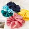 Satin Jasny Kolor Scrunchies Włosy Kobiety Jedwab Scrunchie Elastyczne Zespoły Do Włosów Baby Girl Girlwear Donut Grip Look Ponytail Holder