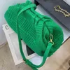 Borse a tracolla Borsa per la polvere di asciugamano verde Borse da donna Designer Knoedel per tracolla Cloud Clutch