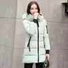 2019 Nouvelle Mode Femmes Veste D'hiver Avec Col De Fourrure Chaud À Capuchon Femme Manteau D'hiver Longue Parka Outwear Camperas T200319