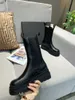 2021 Designer Hot Style Top Quality Black Designer Märke Boots Kvinnor Plattform Boo Buckle Zipper Korta Ankel Boots Dam Läder Stövlar