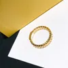 2022 Moda Luksusowe Pierścienie Diamentowe Pierścień Engagements Dla Kobiet Charm Biżuteria Męskie Ozdoby Gold Ring