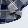 Мужская почищенная хлопчатобумажная клетчатая клетчатка повседневная рубашка Одиночный патч Pocket Pocket с длинным рукавом Стандартный подходящий удобный фланель толстые гинхем рубашки C1212