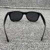 2022 Gafas de sol polarizadas de lujo de diseñador para hombres, mujeres, gafas de sol vintage UV400, gafas de moda, marco de PC, lentes Polaroid de alta calidad con caja y estuche
