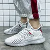 Flying Męskie Najwyższej Jakości Buty Oddychające Dorywczo Mody Modne Sporty Brand Sneakers Trenerzy Outdoor Jogging Walking