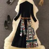 Retro Print Pleated Dress Women Elegant Knitted Patchwork Long Midi Dress Autumn Winter Long Sleeve Vintage Belt Sashes A100 F1215