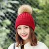 Outwear Dicke Hüte Mädchen Warme Gestrickte Haarballen Waschbären Pelz Winter Hüte Gestrickte Skullies Frauen Beanie