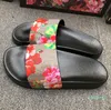 Mens kvinnor manliga inomhushus tofflor sommar sandaler strand glider fritid toffel damer sandali badrum hemskor mode flip flops för män