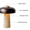 Bonito Cogumelo LED Candeeiro de Mesa Minimalista Japonês Foyer Estudo de Quarto Acessórios de Iluminação de Ferro Decoração de Arte Nórdica Luzes de Mesa de Pedra Novo