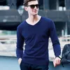 Maglioni da uomo classici con scollo a V in pura lana merino Pull Homme UCAK Marca Autunno Inverno Moda Streetwear Maglioni morbidi U3005 201203