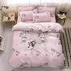 Desenhos animados Arco-íris Unicorn Bedclothes Folha Flat Soft Home Têxtil Confortável Cama De Edredão Set Meninas Rosa Cama Set para Kids LJ200819