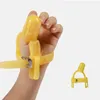 Silikon Baby Kinder Kind Beißringe Fingerschutz Stoppen Daumen Saugen Handgelenk Band Anti Essen Hand Schnuller Verhindern Beißen Finger Hülse 20220308 H1