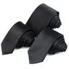 Groom liens classiques liens noirs pour hommes en soie nouties Business Party Business Adult Neck Tie Casual Solid