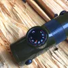 7 W 1 Whistle Multi-Funkcja Survival Whistle Compass LED Light Termometr 9.7 * 2.8cm Latarka kempingowa Gadżety Outdoor Gadgets Cyz2953
