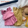 Lider Bear Leader New Summer Girls 'Ustawia Odzież Koreańska Kamizelka Przycisk Sling Topy + Szorty 2 Sztuk Dla Dzieci Ubrania Kostium Dla Dzieci Odzież Y220310
