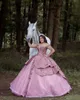 Underbara dammiga rose quinceanera prom klänningar plus storlek lång illusion ärmar applikation sequined spets bollklänning söt 16 klänning vastidos de p72