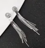 Dangle lustre à la mode Long gland cristal fête boucles d'oreilles pour femmes couleur argent femme mode bijoux brillant luxe suspendus boucle d'oreille