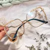 New Luxury White Pearl Clear Lens Glasses For Women Vintage Elegant Alloy Square Sun Glasses Female Oversized Uv400 Shades Pink4386289