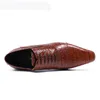الفاخرة الإيطالية نمط أزياء الرجل اللباس أحذية جلدية أحذية الأعمال الرسمي للرجال البني جلد يصل الأحذية الرجل