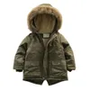 Nowe baby Boys Winter Jacket Wool Collar Moda Dzieci Płaszcze Dzieci Z Kapturem Ciepłe Odzieży Pluszowe Thicke Bawełniane Odzież 3-12 lat LJ201203