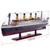 30-100 cm trä Titanic Cruise Ship Model med LED-lampor Decoration Wood Sailing Boat Craft Creative Home Living Room Decor 201210