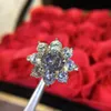 2020 nova atmosfera de luxo highend personalizado 925 prata esterlina incrustada diamante de alto carbono importado 3a anel de diamante para mulher8327956
