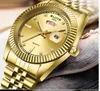 남자 시계 2020 럭셔리 클래식 비즈니스 남성 시계 스테인레스 스틸 시계 밴드 날짜 일주일 디스플레이 쿼츠 손목 시계 남성 시계