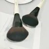 PRECIS BLENDING MAKEUP BRUSH - Tät solfjäderformad highlighting konturering pulver Blush Skönhet Kosmetikverktyg