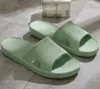 Vente chaude-Nouvelles femmes Ruber Solide Coloré Slide Sandale Mode Lady Cuir INTÉRIEUR Semelle en caoutchouc Pantoufle de plage