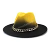 2022 femmes peinture en aérosol dégradé laine feutre Fedora chapeaux avec chaîne en or large bord unisexe fête fête Vintage Jazz casquette