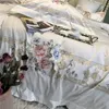 Nouveau Blanc Bleu Rose Fleurs De Luxe Broderie 100S Coton Égyptien Palais Ensemble De Literie Housse De Couette Drap De Lit / Lin Taies D'oreiller T200706